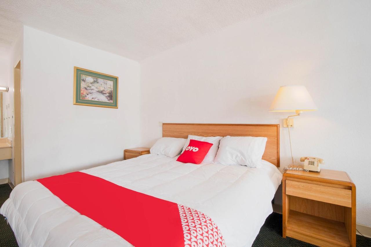 Hotel O Houston East Channelview I-10 Екстериор снимка