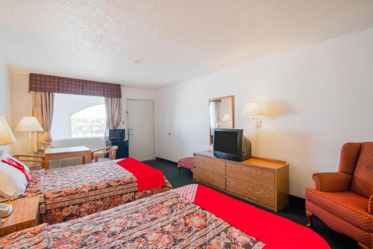 Hotel O Houston East Channelview I-10 Екстериор снимка